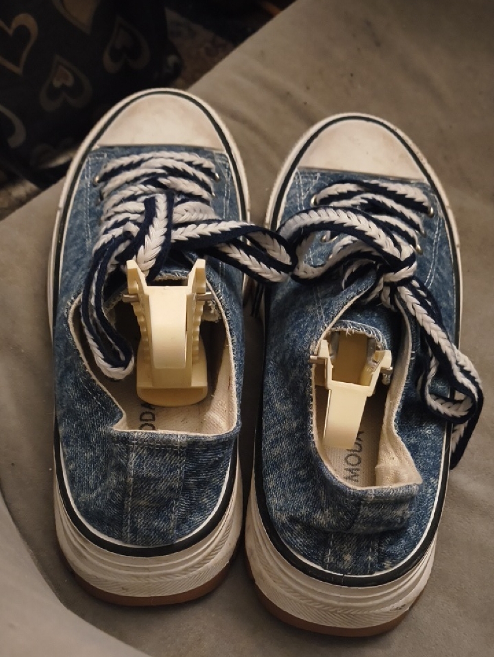 TOP Moda Denim-Look Low Top Sneakers in Navy and White